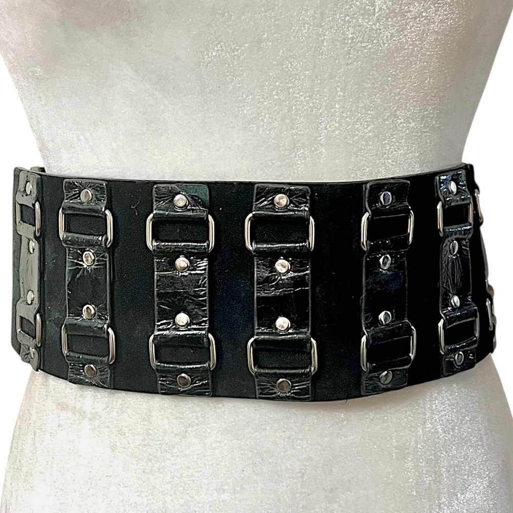 WCM wide statement stretch belt leather suede black w/ silver toned hardware - Picture 7 of 7
